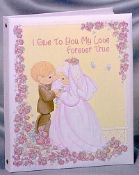 PRECIOUS MOMENTS WHITE KEEPSAKE WEDDING ALBUM