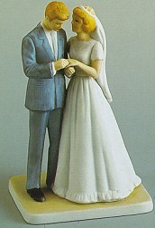 Norman Rockwell Bride And Groom Figurine
