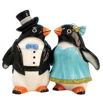 TUXEDO JUNCTION NIGHT OUT PENGUINS SALT AND PEPPER SHAKERS