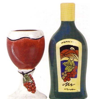 WINE AND DINE SALT AND PEPPER SHAKERS