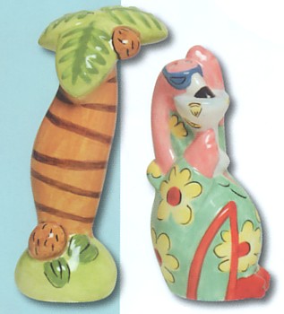 FLAMINGO DRINKING MARTINI SALT AND PEPPER SHAKERS