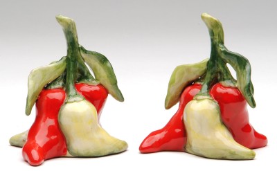 CHILI PEPPERS SALT AND PEPPER SHAKERS