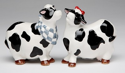 Cow Salt And Pepper Shakers