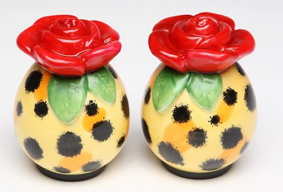 LEOPARD PRINT WITH RED ROSES SALT AND PEPPER SHAKERS