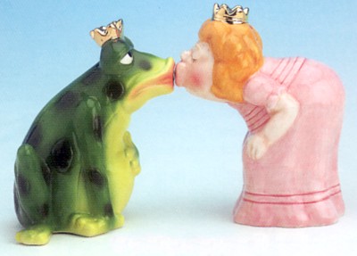 PRINCESS AND FROG KISSING SALT AND PEPPER SHAKERS