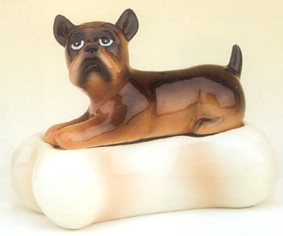 DOG SITTING ON A BONE SALT AND PEPPER SHAKERS