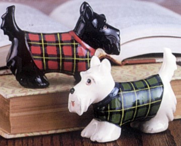SCOTTIE DOGS SALT AND PEPPER SHAKERS