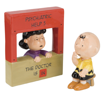 PEANUTS PSYCHIATRIC BOOTH SALT AND PEPPER SHAKERS