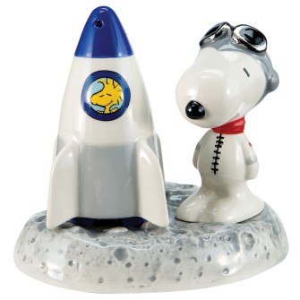 Peanuts Astronaut Snoopy Salt And Pepper Shakers