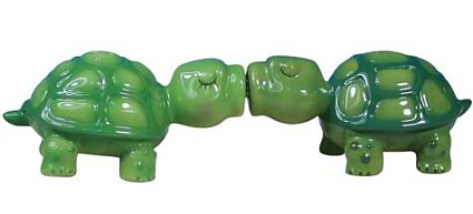 TURTLES KISSING 