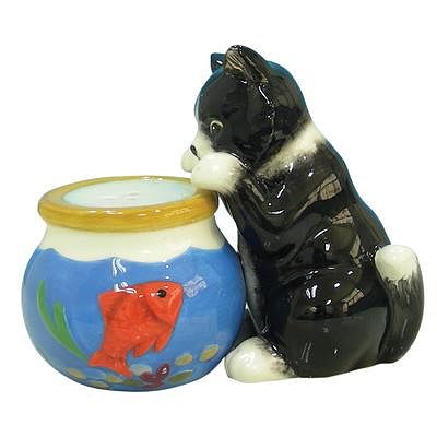 CAT AND FISHBOWL 