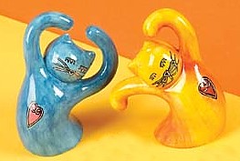 HAPPY CATS DANCING SALT AND PEPPER SHAKERS