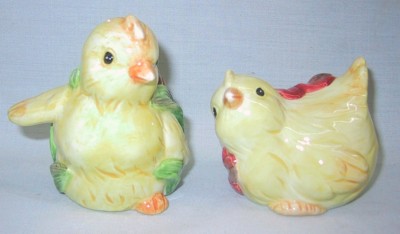 Chicks Salt And Pepper Shakers