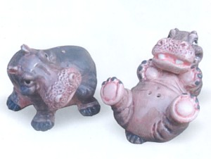 HIPPOPOTAMUS SALT AND PEPPER SHAKERS