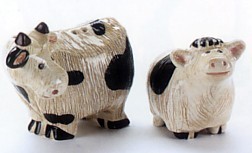 COWS SALT AND PEPPER SHAKERS