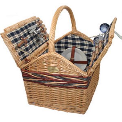 FARMHOUSE PICNIC BASKET FOR 4