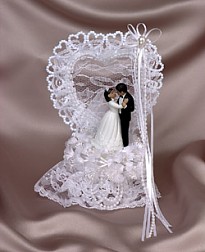 AFRICAN AMERICAN BRIDE AND GROOM DANCING HEART CAKE TOP ORNAMENT
