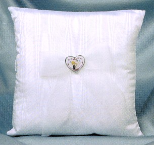 PRECIOUS MOMENTS SQUARE WHITE WEDDING RING PILLOW