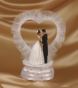 TY WILSON NOVIA LATINA HEART SHAPPED CAKE TOPPER IVORY
