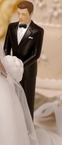CAUCASIAN GROOM PERFECT MATCH-RIMONY CAKESIDE STATUETTE DESIGNED BY TY WILSON