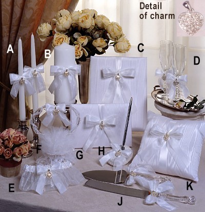PAVE HEART COLLECTION WEDDING KNIFE AND SERVER SET